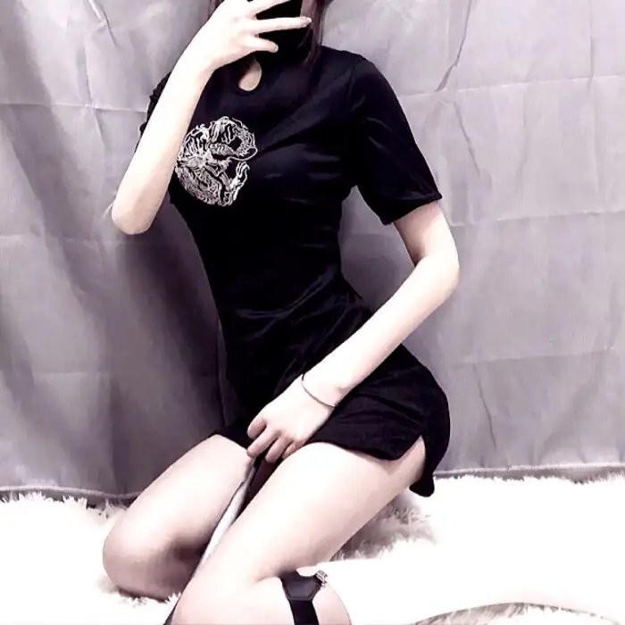 穿越橄榄树林
